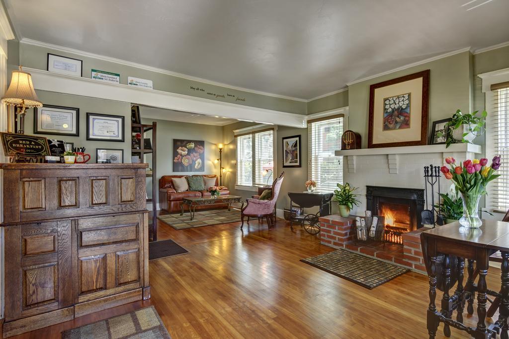 Hillcrest House Bed & Breakfast San Diego Extérieur photo